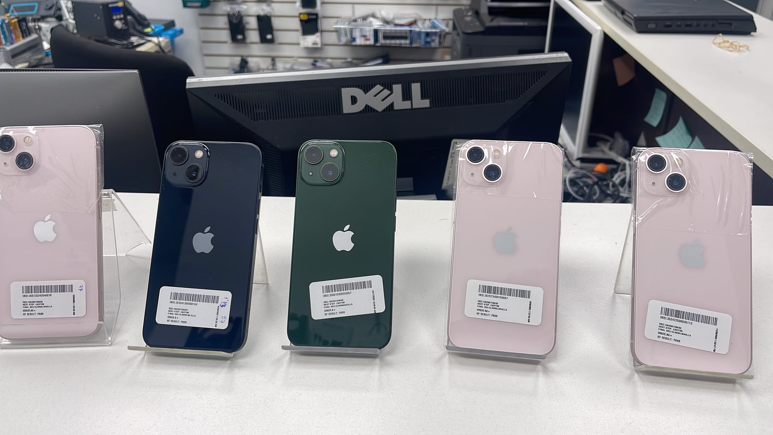 Used iPhone 13 pro, photo 1